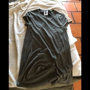 BCBG maxazria Short sleeve shirt